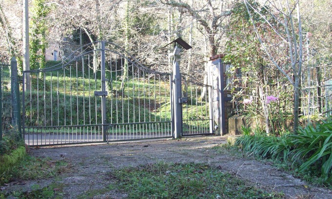 Sassetta Apartment | Lovely apartment for 4 people with WIFI, TV and balcony
