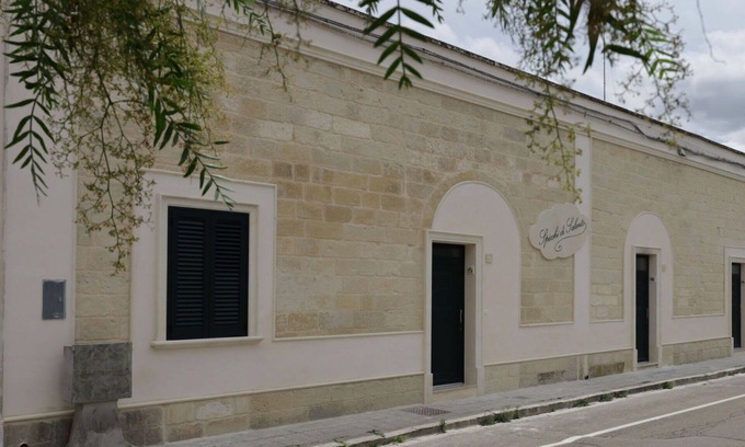 Vernole Apartment | Lovely apartment for 4 guests with A/C, WIFI, TV, pets allowed and parking