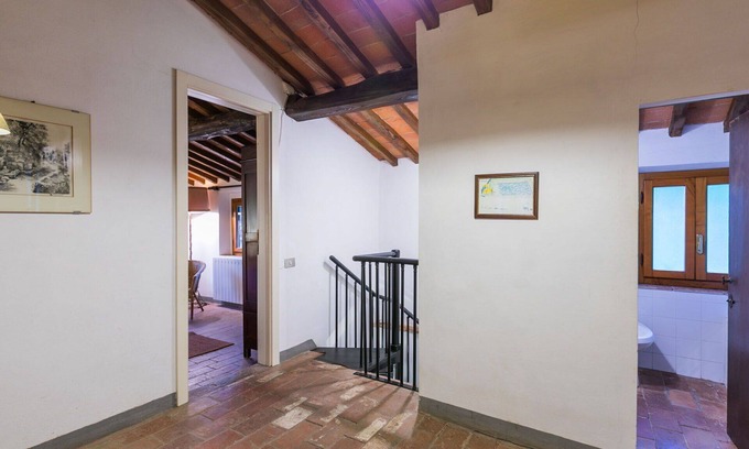 Pescia Apartment | Lovely apartment for 7 guests with WIFI, pool, TV, patio, pets allowed and parking