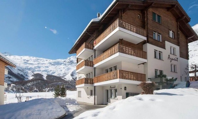 Saas-Fee Apartment | Lovely apartment for 6 guests with WIFI, TV and balcony