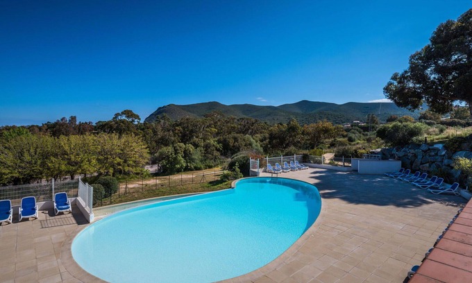 Lozari Apartment | Lovely apartment for 6 people with WIFI, A/C, pool, TV, patio and parking