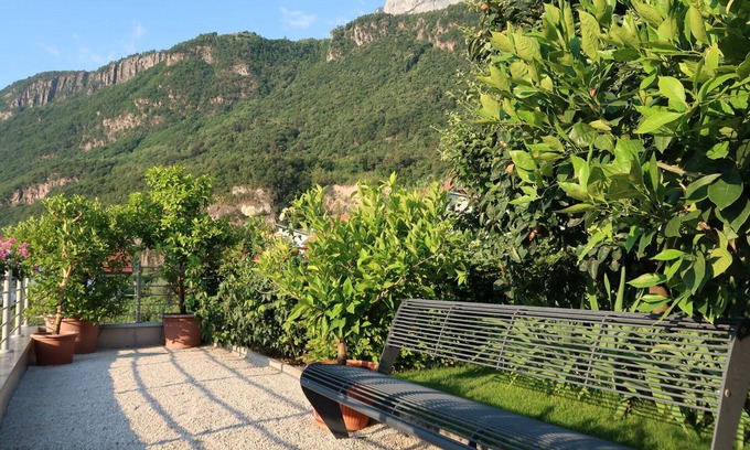 Andriano Apartment | Lovely apartment for 4 people with WIFI, pool, TV, patio and parking