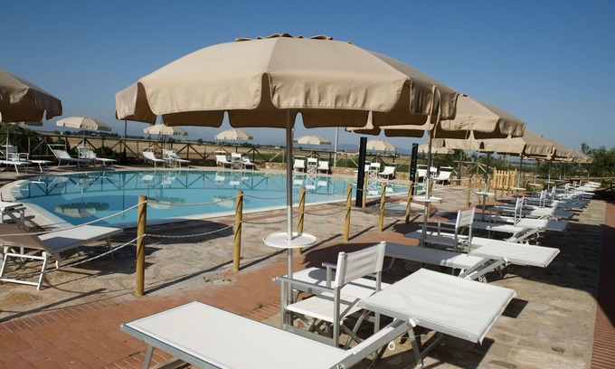 Casalappi Other | Lovely apartment for 6 guests with A/C, pool, TV, patio, panoramic view and parking