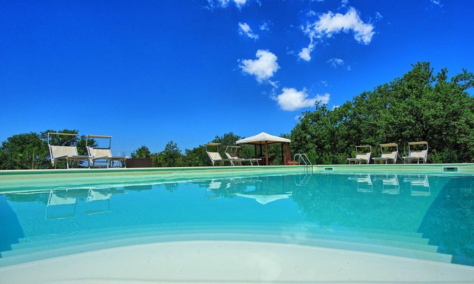 Barberino Tavarnelle Apartment | Lovely apartment for 8 guests with pool, WIFI, pets allowed and parking, close to Greve In Chianti