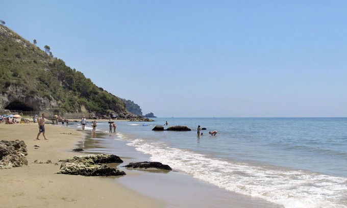 Sperlonga Apartment | Lovely apartment for 3 guests with pool, WIFI, A/C, TV, terrace, pets allowed and parking