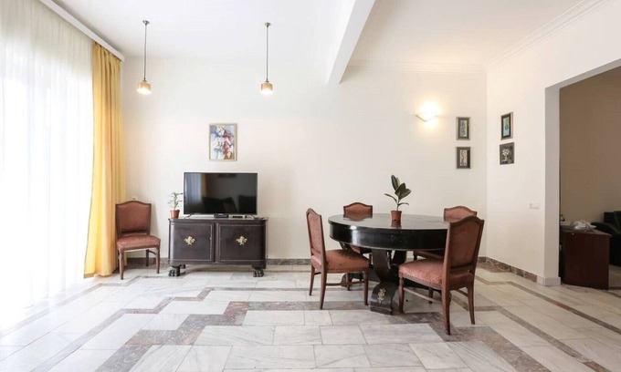 Chugureti Apartment | Lovely apartment in the heart of Tbilisi