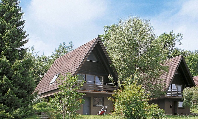Wilhelmsdorf House | Lovely apartment in villa with WIFI, TV, patio, pets allowed, panoramic view and parking