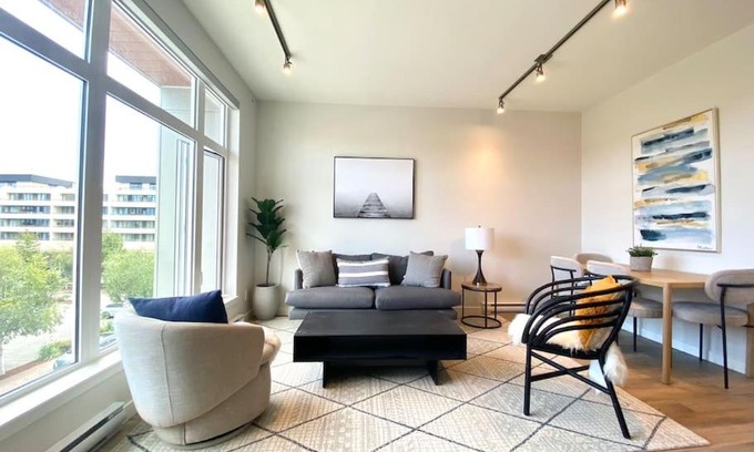 Sidney Apartment | Lovely Brand New Suite