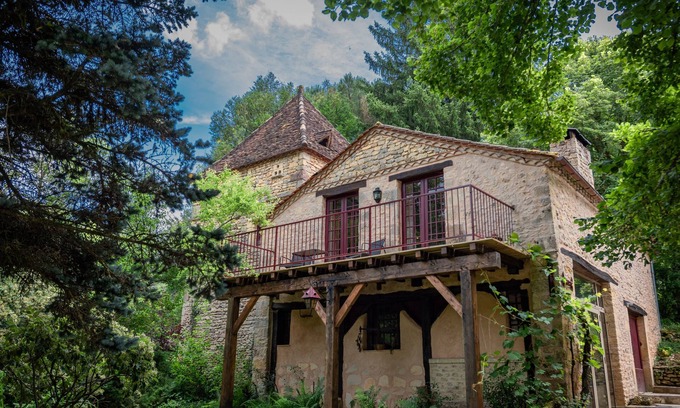Urval House | Lovely cottage on small domain with pool