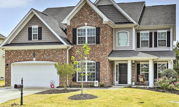 Durham House | Lovely Durham Home w/ Screened Porch & Patio!