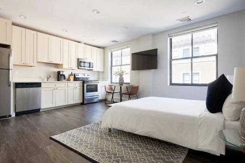 Boston Financial District Apartment | Lovely FIDI Studio Close to Faneuil Hall