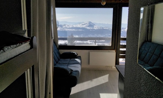 Saint-Michel-de-Chaillol Apartment | Lovely studio with mountain view