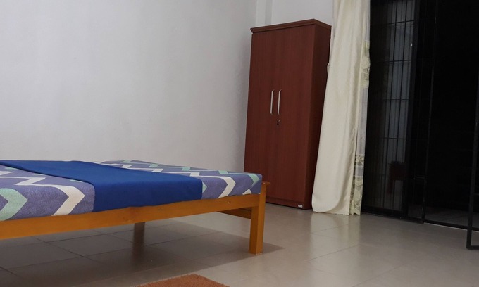Borella House | Lovely Freedom 03 Bedrooms Vacation home in Colombo