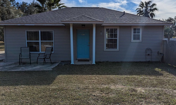 Ono Island Cottage | Lovely Guest Cottage min from Perdido Key Beaches