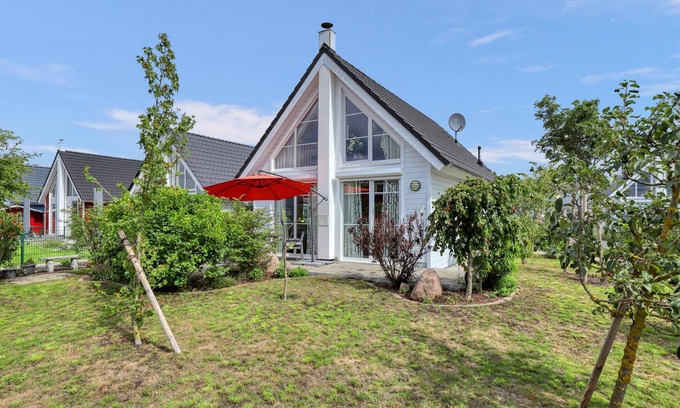 Wandlitz House | Lovely home in Hafendorf Zerpenschleu