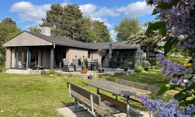 Kramnitse House | Lovely holiday home close to the beach and nature