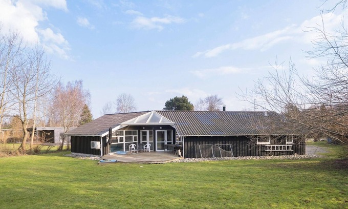 Smidstrup Strand House | Lovely home in Gilleleje with kitchen