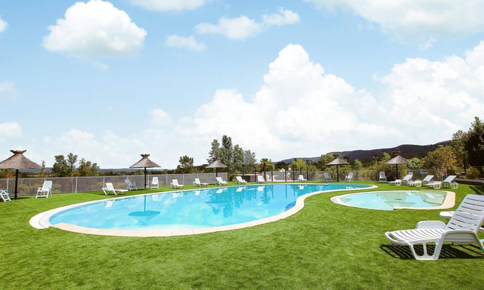 Grospierres House | Lovely home in Grospierres with WiFi