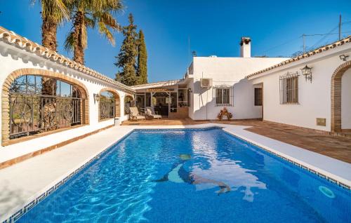 Guaro House | Lovely Home In Guaro With Wifi