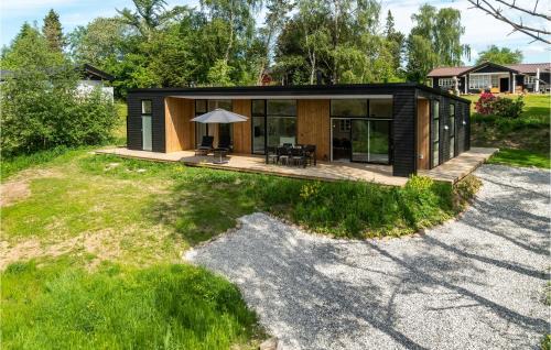 Knebel House | Lovely Home In Knebel With Kitchen