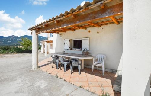 Valpaja House | Lovely Home In Peri With Wifi