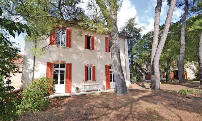 Puymeras House | Lovely home in Puymeras with kitchen