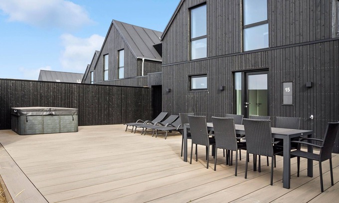 Skagen House | Lovely home in Skagen with kitchen