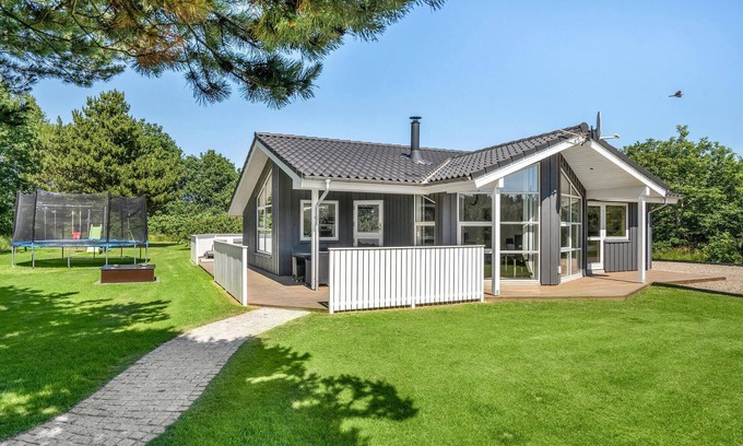Ringkøbing-Skjern Municipality House | Lovely home in Skjern with WiFi