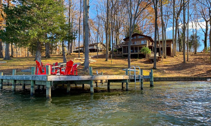 Livingston House | Lovely lakefront home with private brand-new dock, game room, beach, boat access