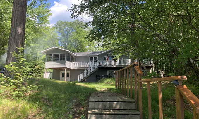 Woodruff House | Lovely Lakeside Home, Minutes from Minocqua, on the snowmobile trail!