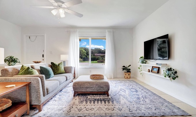 Hunt Club House | Lovely North Palm Beach Home