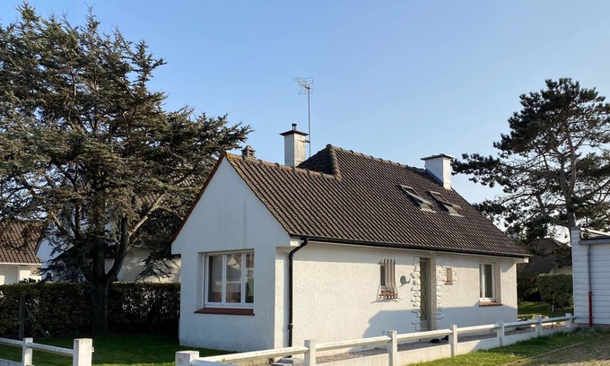 Le Touquet-Paris-Plage House | Lovely renovated family villa with south-facing garden close to nature and the sea
