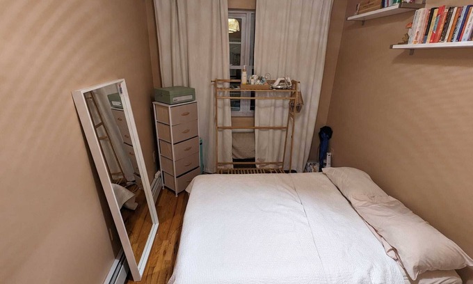 Williamsbridge Apartment | Lovely Room in the Bronx