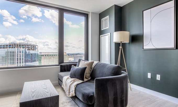 Seaport District Apartment | Lovely Seaport 1BR w/Gym, Pool, W/D, near ICA, by Blueground