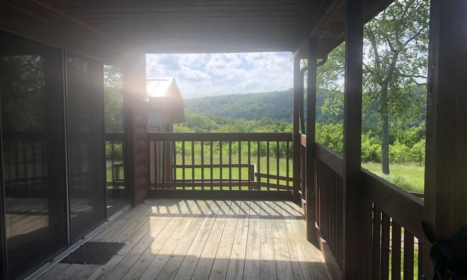 Christiana Cabin | Lover's Cabin on The Appalachians