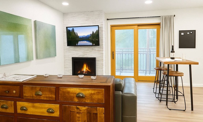 Vail Condo | Lover’s Landing–Romantic Studio Escape Lic#026194