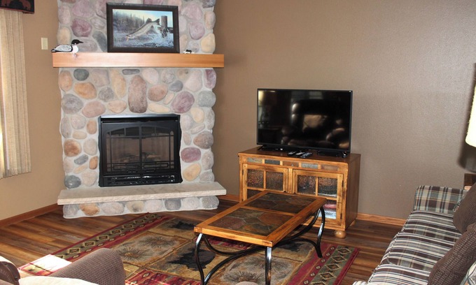 Eagle River Condo | Lower, beach view 2 bedroom @ Wild Eagle Lodge