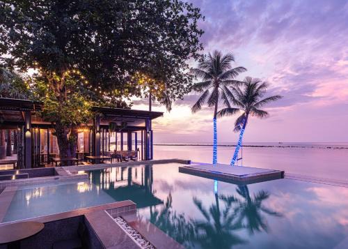 Chaweng City Center Hotel | Lub d Koh Samui Chaweng Beach - Beachfront & Vibrant Social Vibe