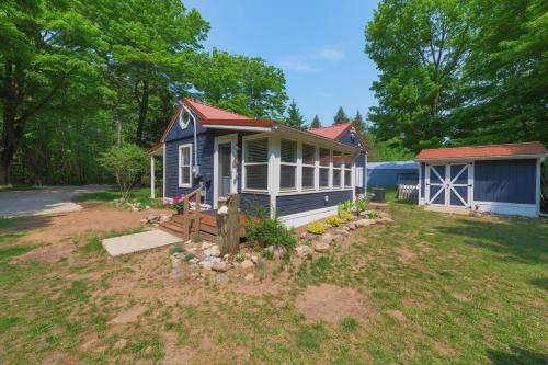 Glenn House | Lucky Penny - Lake Access right around the corner - Newly remodeled home