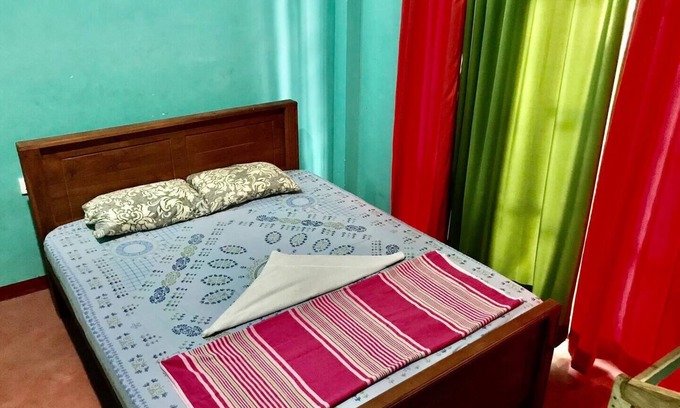 Nikaweratiya Apartment | Lucky’s Place by the Paddy Field