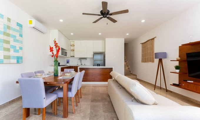 Puerto Aventuras Apartment | Lujoso departamento con alberca ¡5 min de la playa!