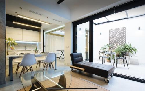 Nervion Apartment | Lujoso loft con piscina y espacio office