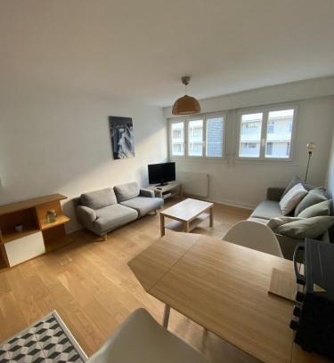 Chamalieres Apartment | Lumineux T2 centre ville avec Parking