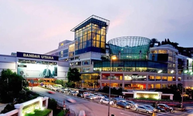 Taman Melawati Cottage | Lux 6BR Home Private Rooftop Garden Kemensah KL