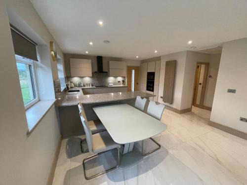 Blackburn House | Lux Cottage