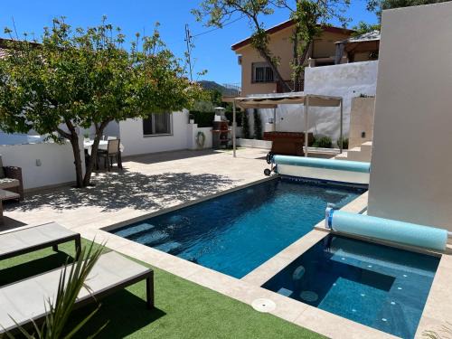Vallirana House | Lux Spa 2 Barcelona