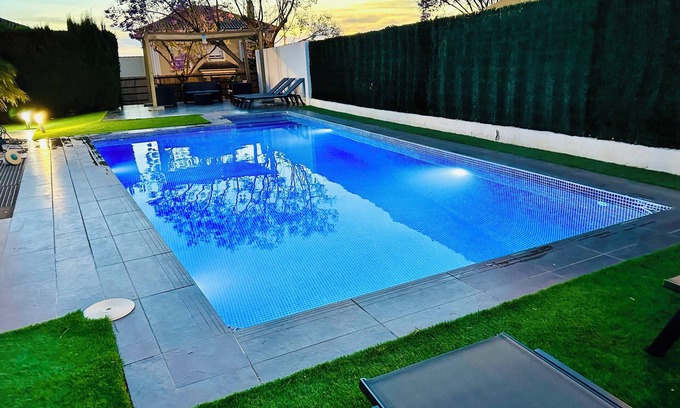 Dos Hermanas Ski Chalet | Lux Villa with Year-Round Heated Pool, beautiful outdoor space & Game Room