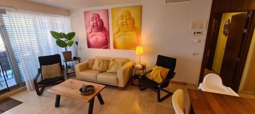Mijas Apartment | Luxe appartement met 3 ensuite badkamers, terras met zicht, privé parkeren en diverse zwembaden