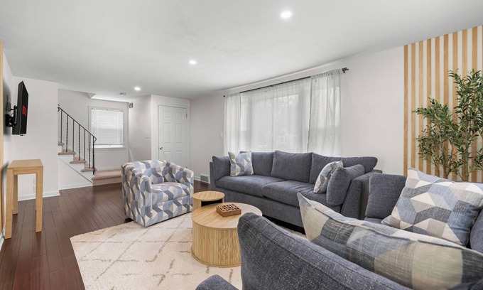 Kenmore House | Luxe Aura Residence in Buffalo, Game Room, Safe Neighborhood, Centrally Located