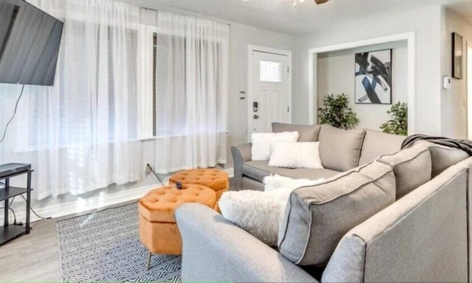 Central Oklahoma City House | Luxe Home In Oklahoma City